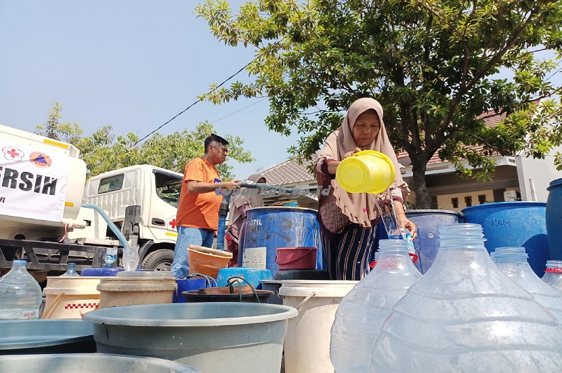 MASYARAKAT, DESA HANUM DAYEUHLUHUR