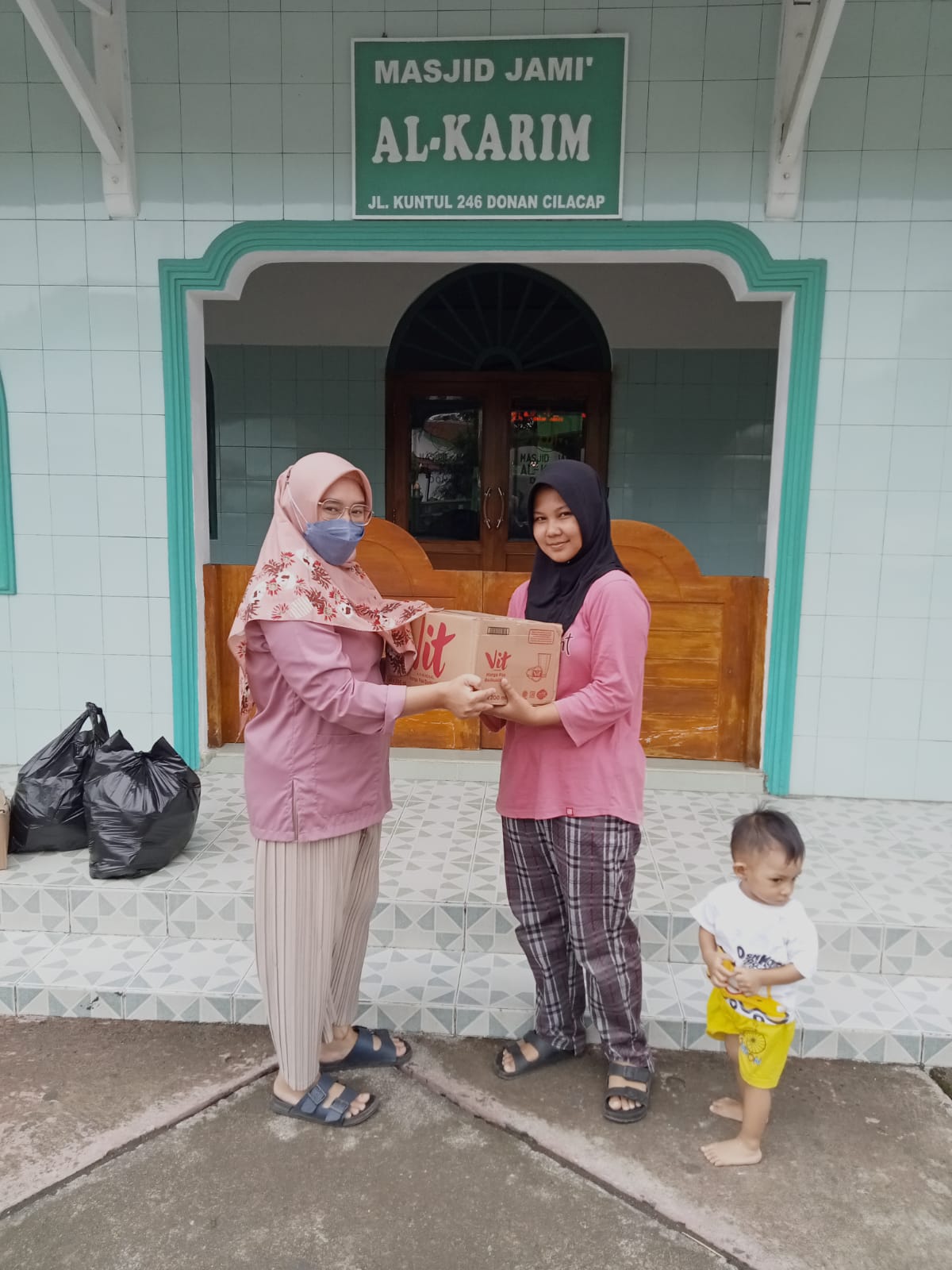 Masyarakat Umum di sekitar klinik An Nur

