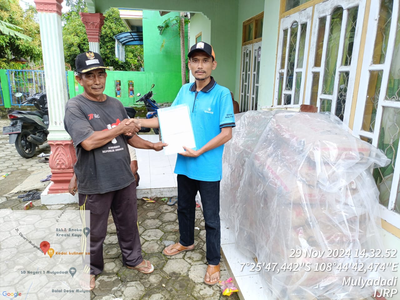 Perbaikan Jalan Dusun Candimulya RT. 04, RW. 01 Desa Mulyadadi, Kec. Cipari