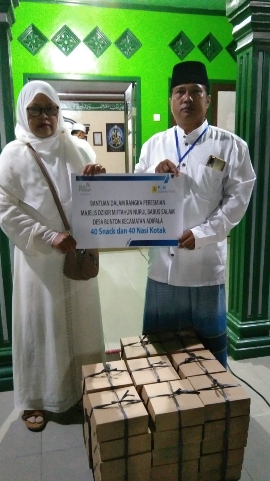 Bantuan Konsumsi Untuk Majelis Dzikir Miftaahun Nuurul Babus Salam Desa Wlahar