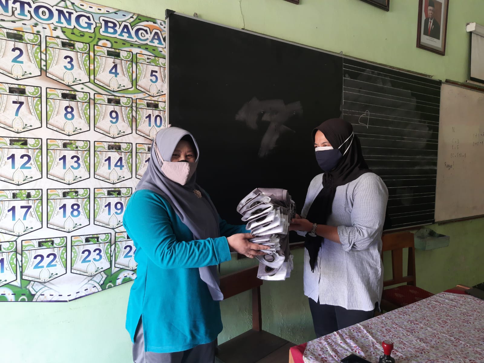 Bantuan untuk Sarana dan Prasarana Pendidikan SD Negeri Sidanegara 06