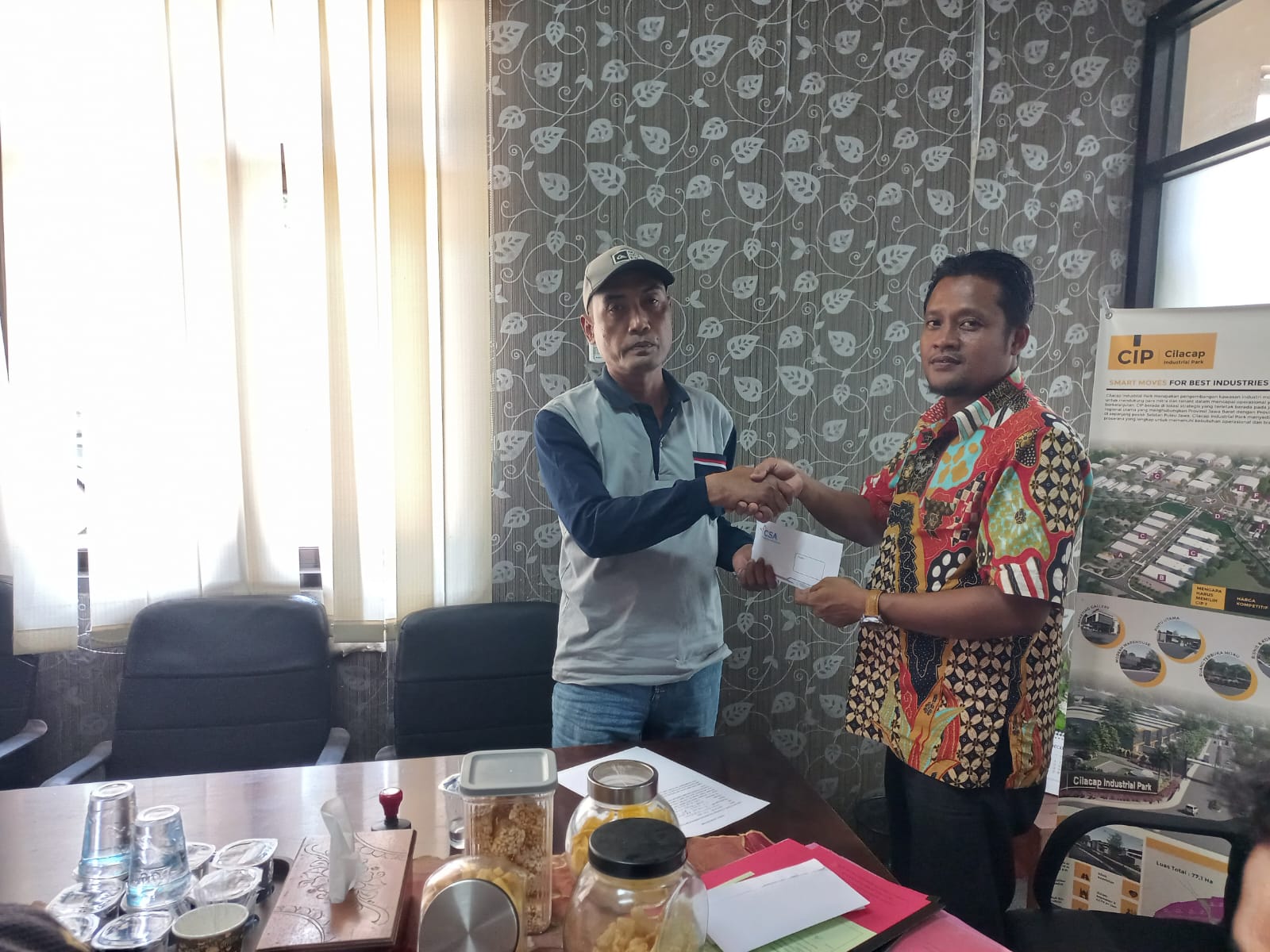 Jalan Lingkungan Desa Rawajaya RT.10 RW.03 Bantarsari