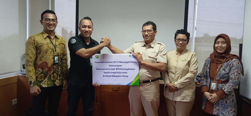 Perlindungan kepada tenaga kerja sektor informal