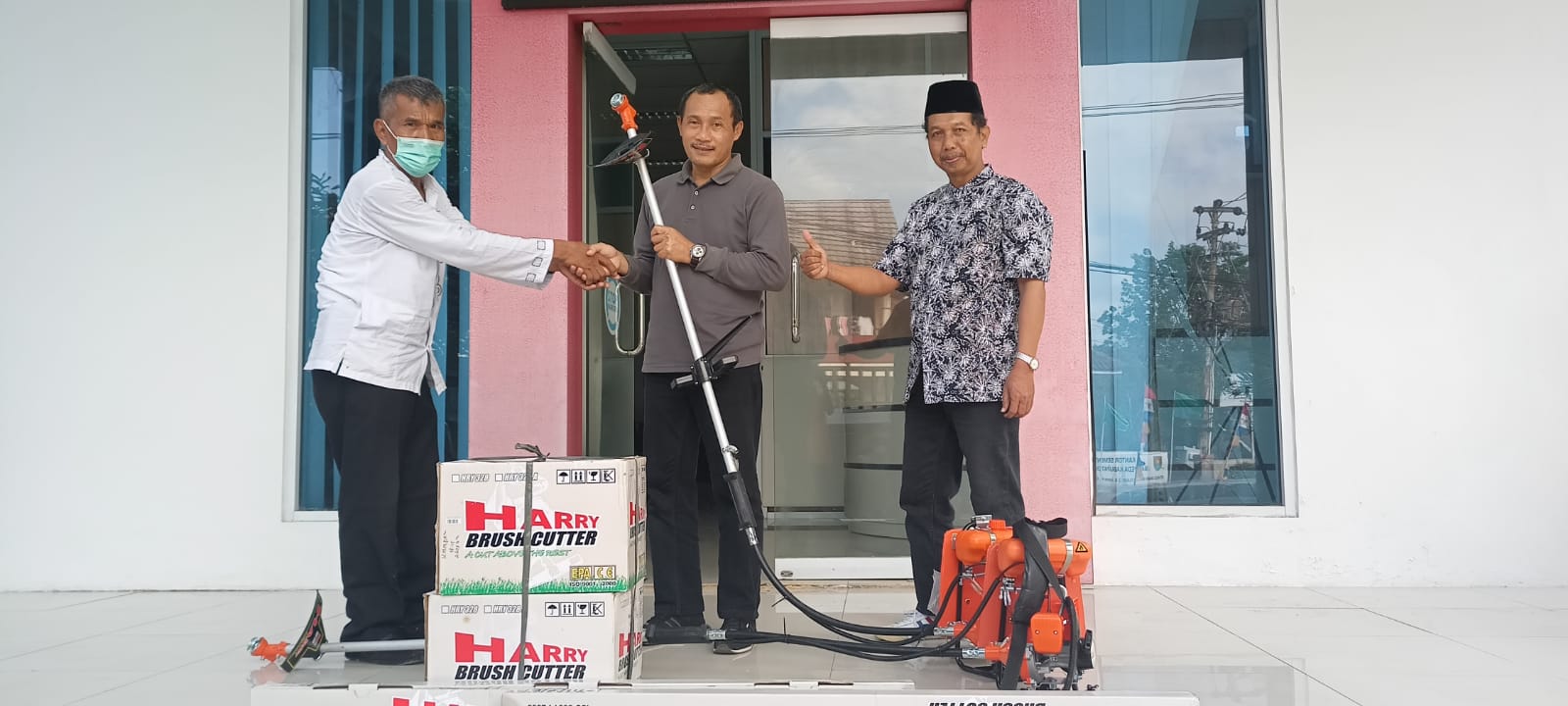 Masyarakat Desa Hanum Kec. Dayeuhluhur