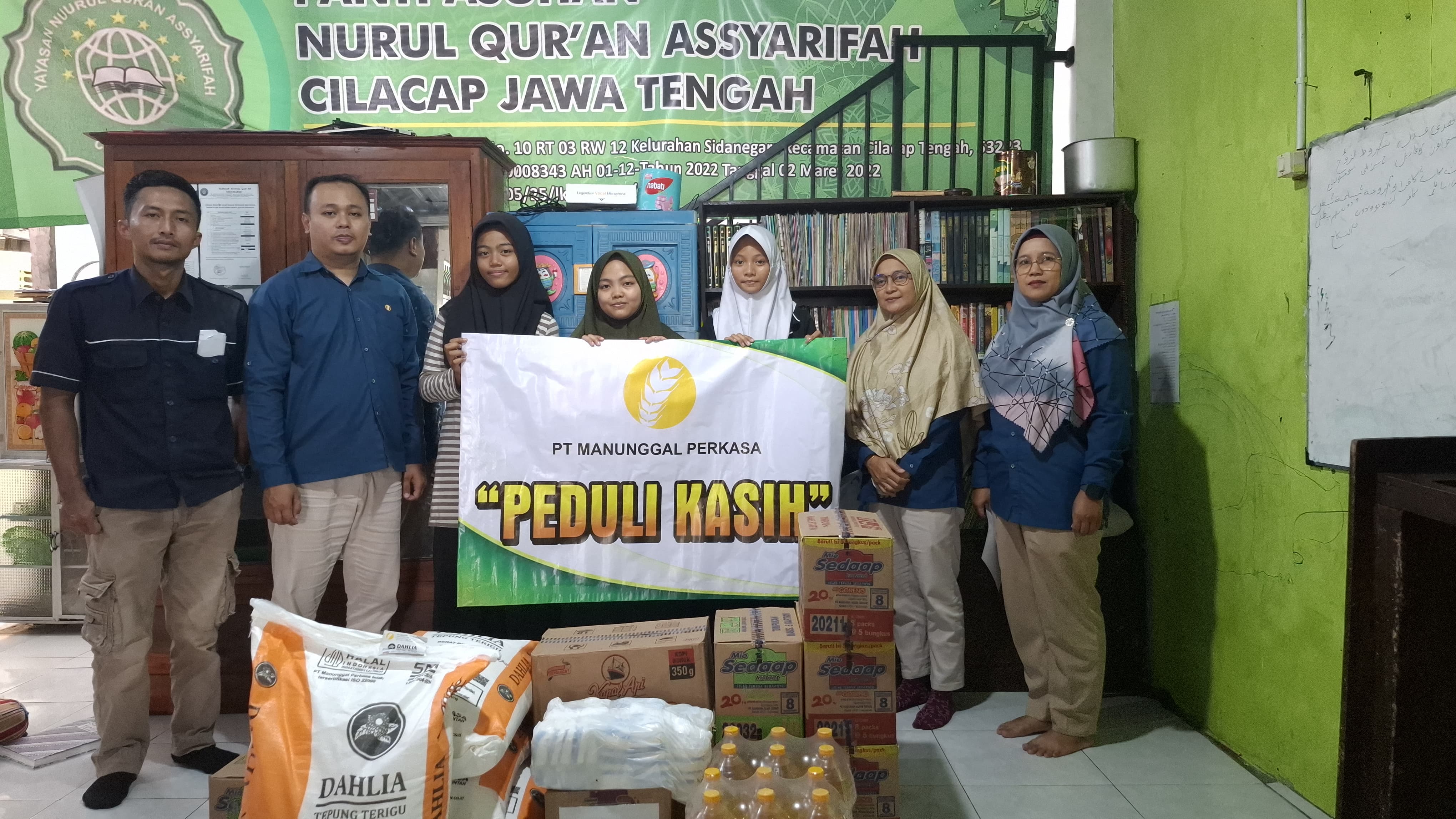 Anak penghuni panti asuhan Yayasan Nurul Quran,  Jl Krakatau No 10 Cilacap