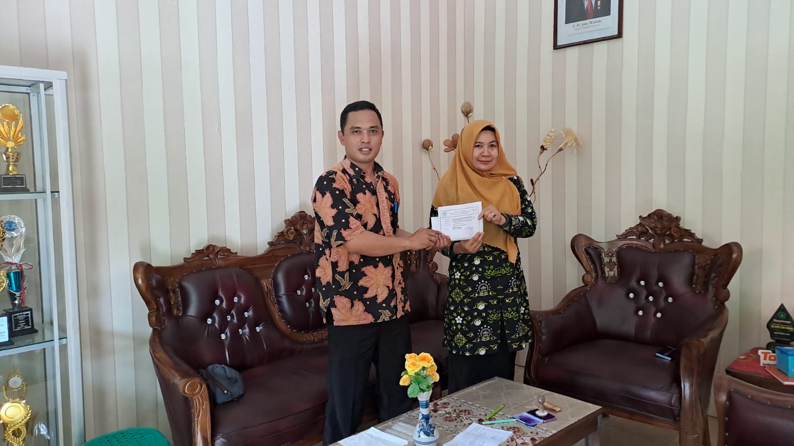 SISWA SISWI MI YABAKI CIWUNI