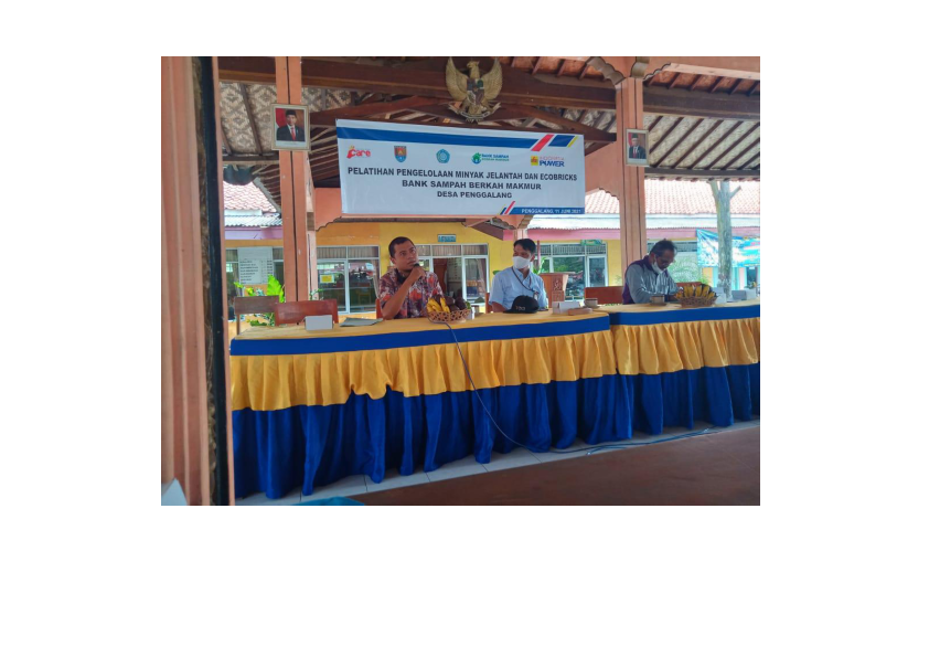 Pelatihan Pengelolaan Minyak Jelantah dan Ecobrick Bank Sampah Penggalang 