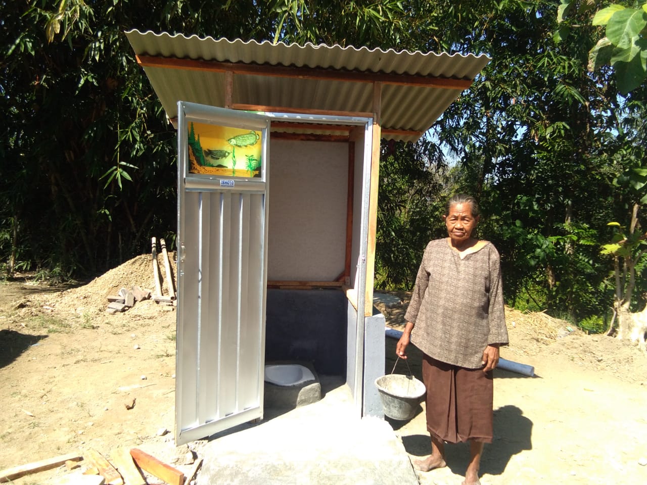 Warga Berpenghasilan Rendah di Desa Panikel, Kecamatan Kampung Laut