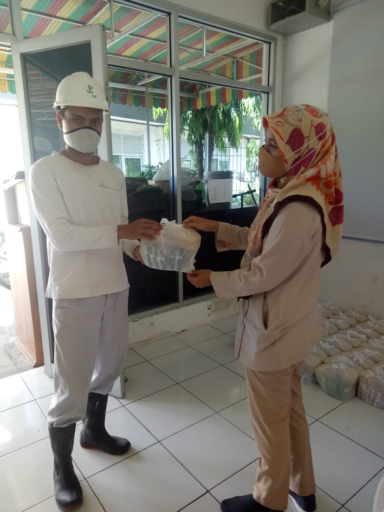 Pemberian bantuan sembako