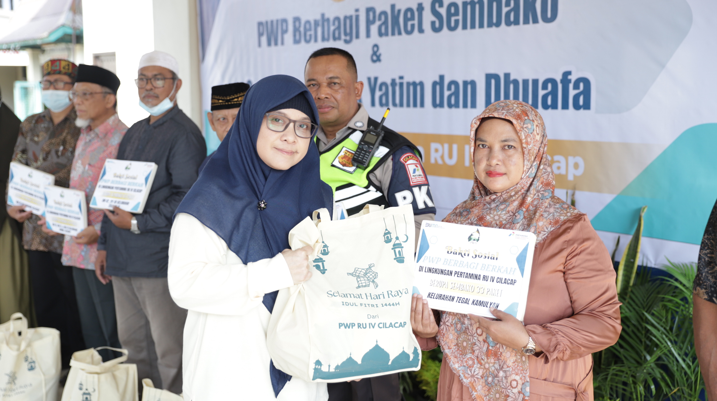 Warga Kelurahan Tegalkamulyan