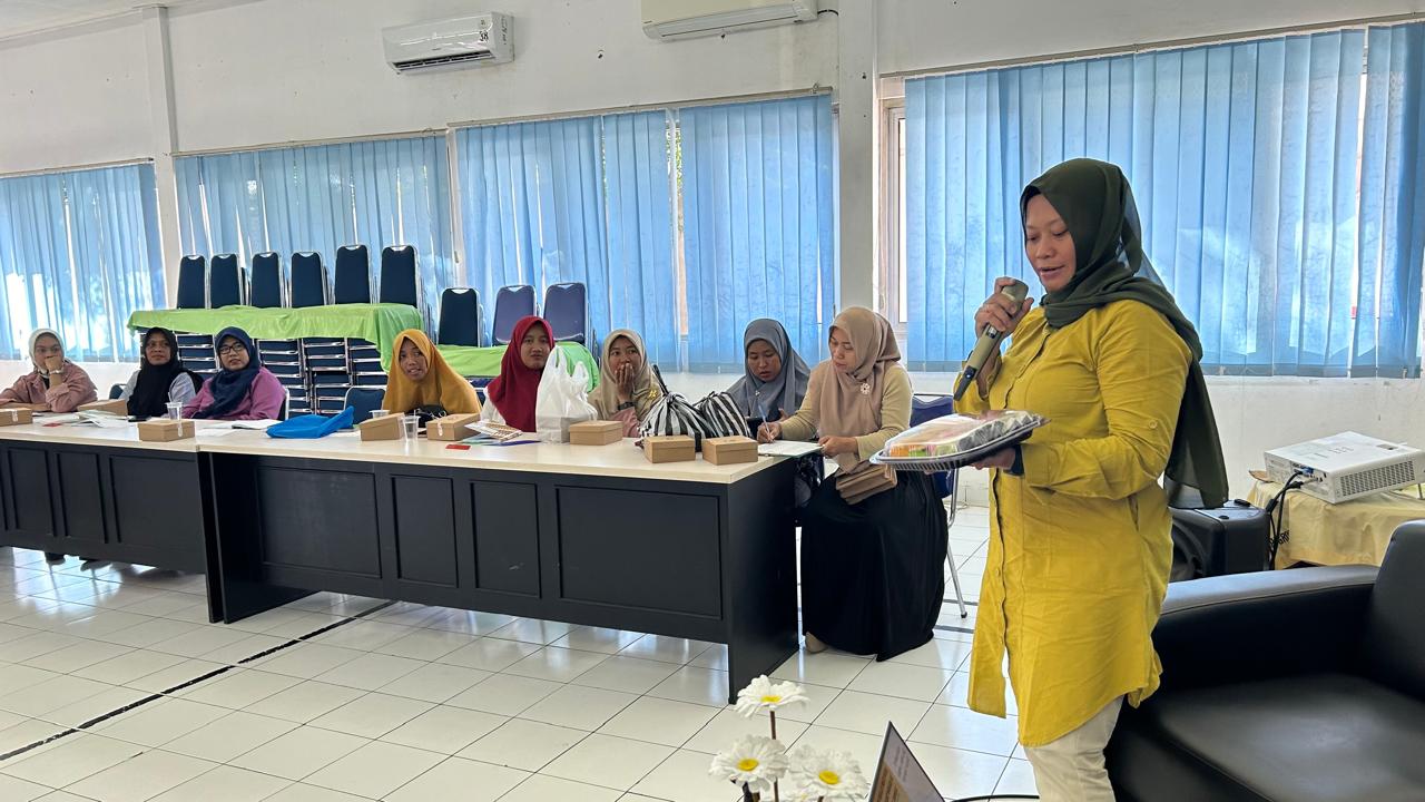 Warga Ring 1 Kelurahan Donan