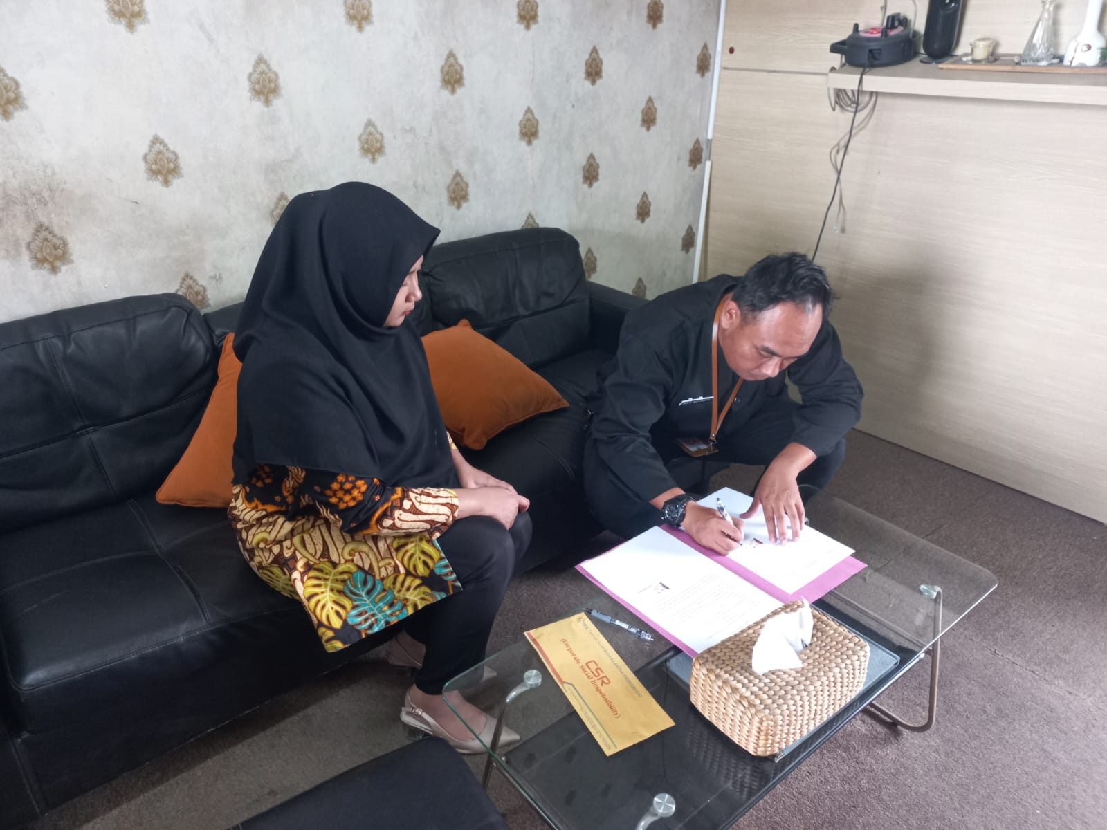 Warga Desa Desa Dondong Kecamatan Kesugihan 