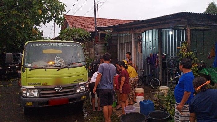 WARGA DESA MARGASARI