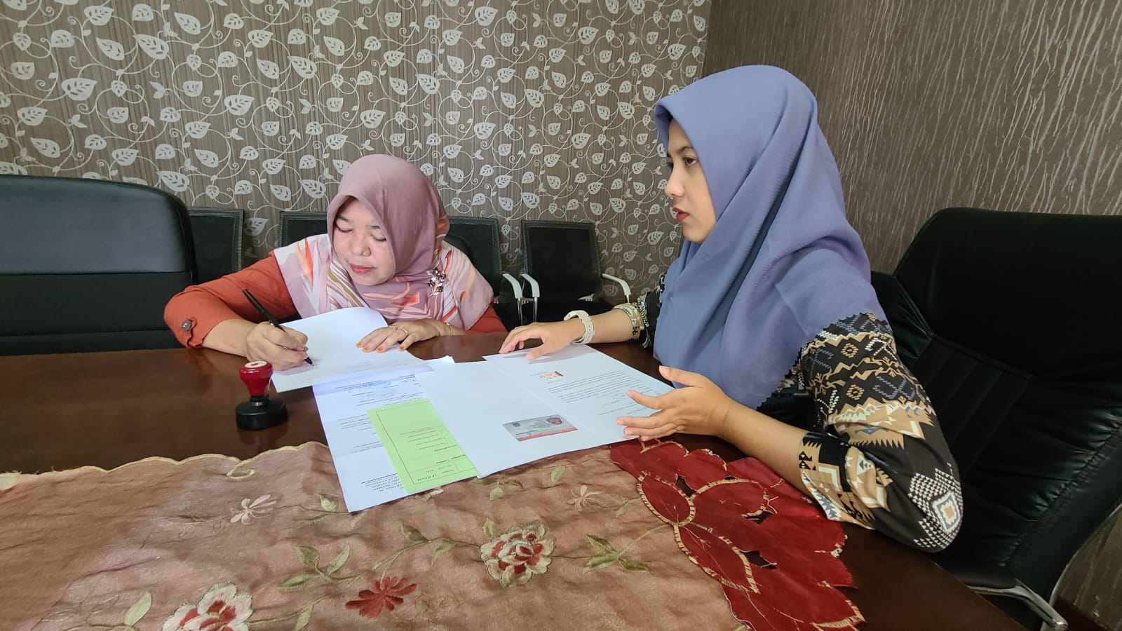 Masjid Darul Hikmah Lomanis
 