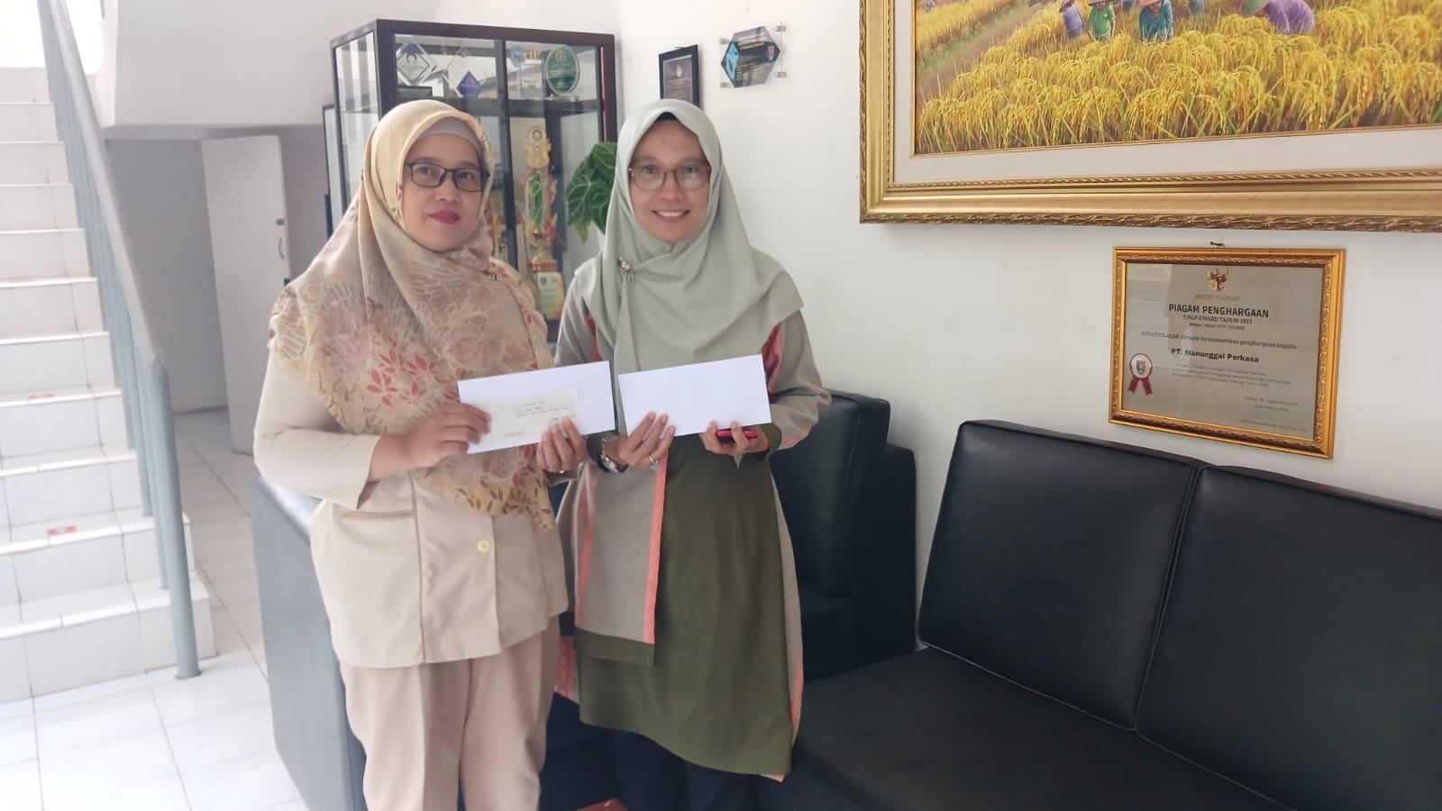 YAYASAN PENDIDIKAN ISLAM DAN SOSIAL IBNU SINA