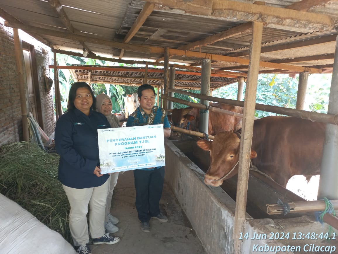 Yayasan Sarmini Surya Naridin, Masjid Agung Daarussalaam, Masjid Nuurul Bahri Pelabuhan Tanjung Intan Cilacap, Pelindo Daya Sejahtera (PDS), Paguyuban Kebersihan Pelabuhan, KSOP Cilacap