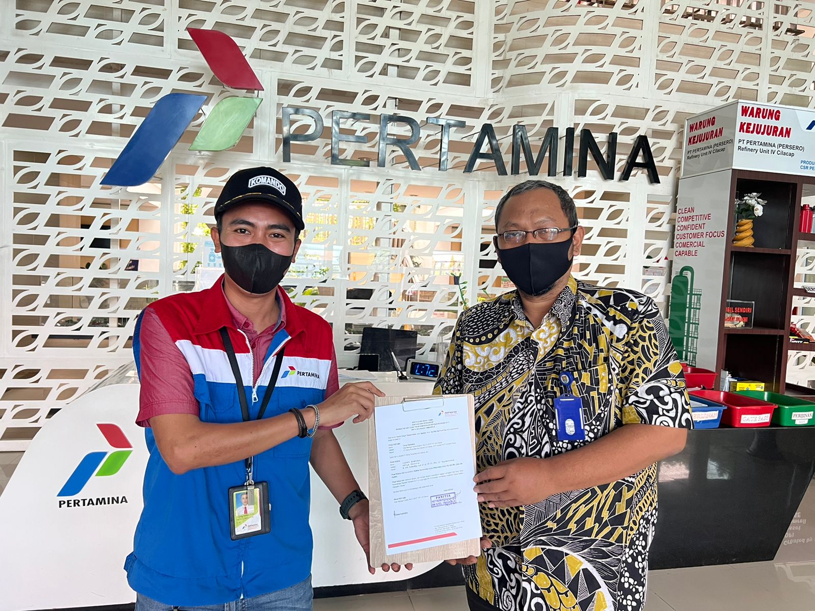 Warga RW 10 Kel. Tambakreja Kec. Cilacap Selatan