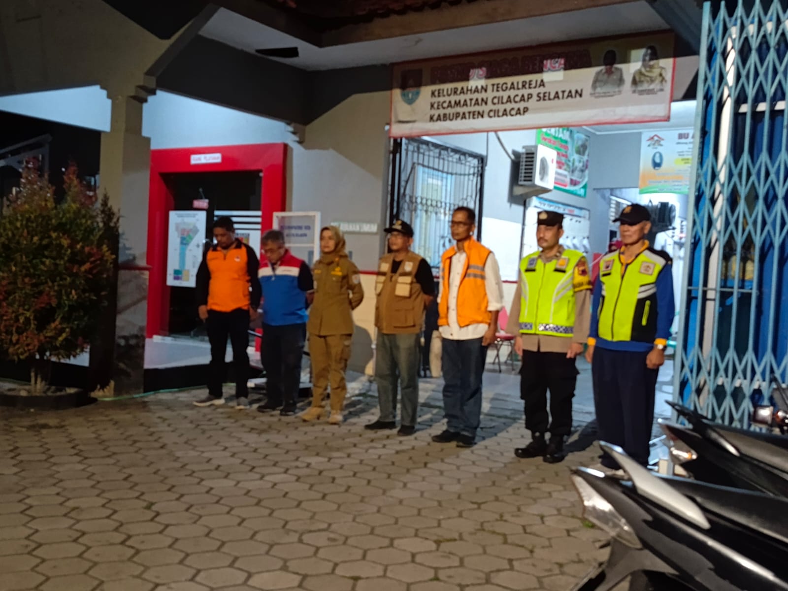 Kelurahan Tegalreja, Cilacap dan Sidakaya