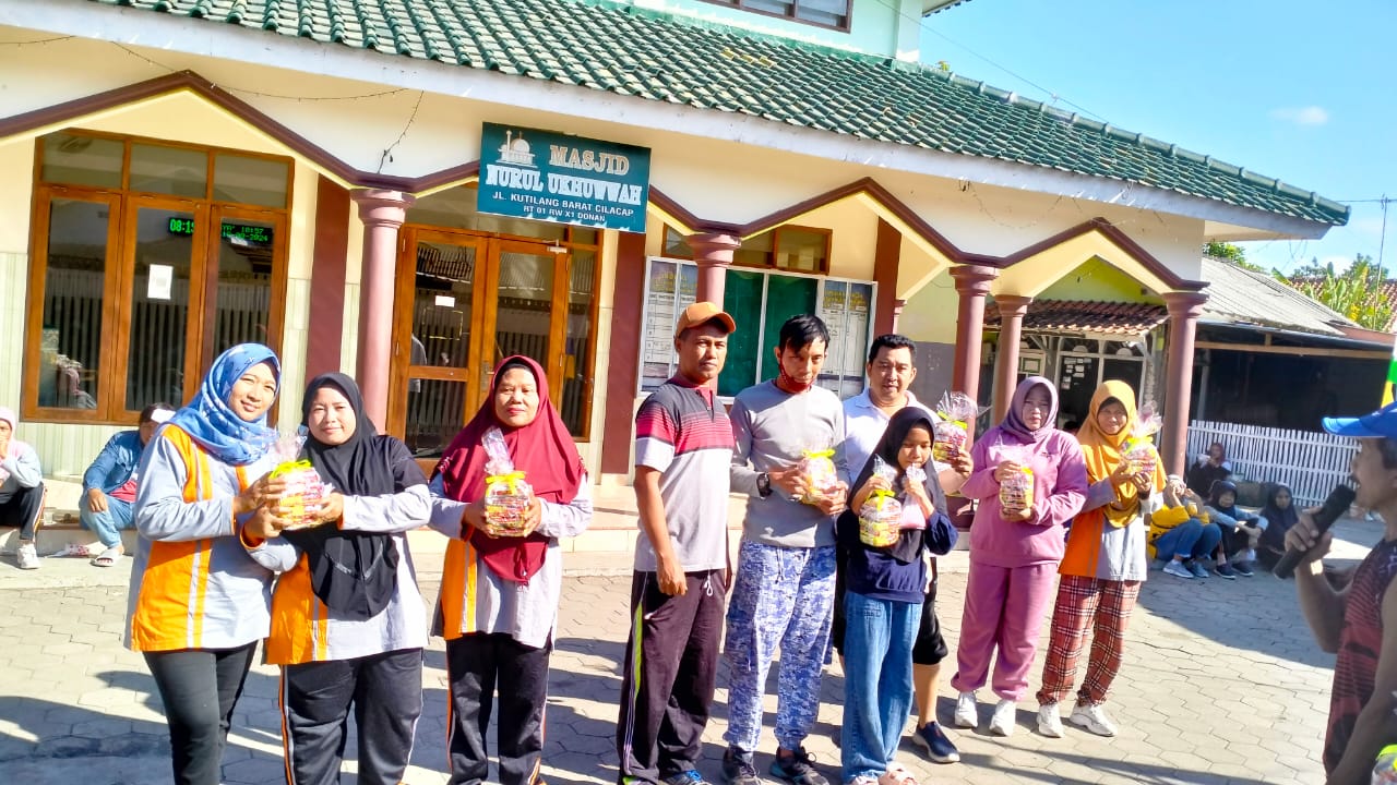 Masyarakat RT 01/ RW 11, Donan