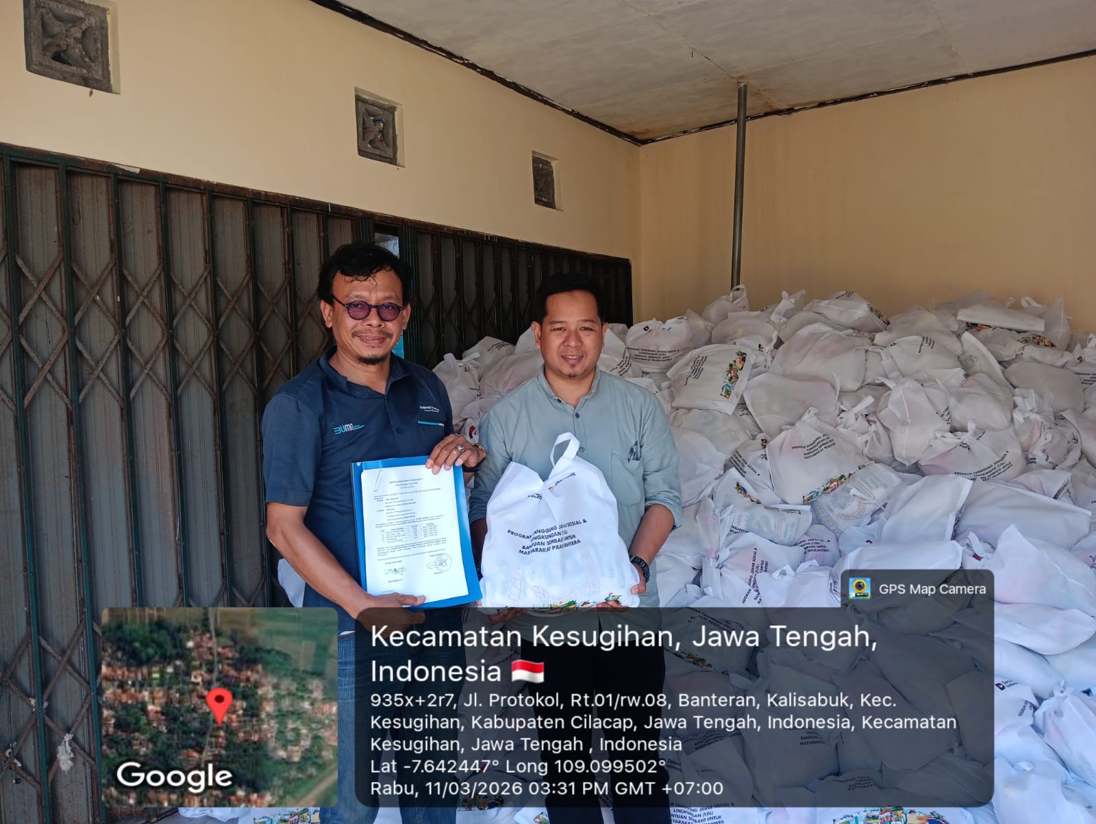 Pembagian 4.082 Paket Sembako di Wilayah Kabupaten Cilacap