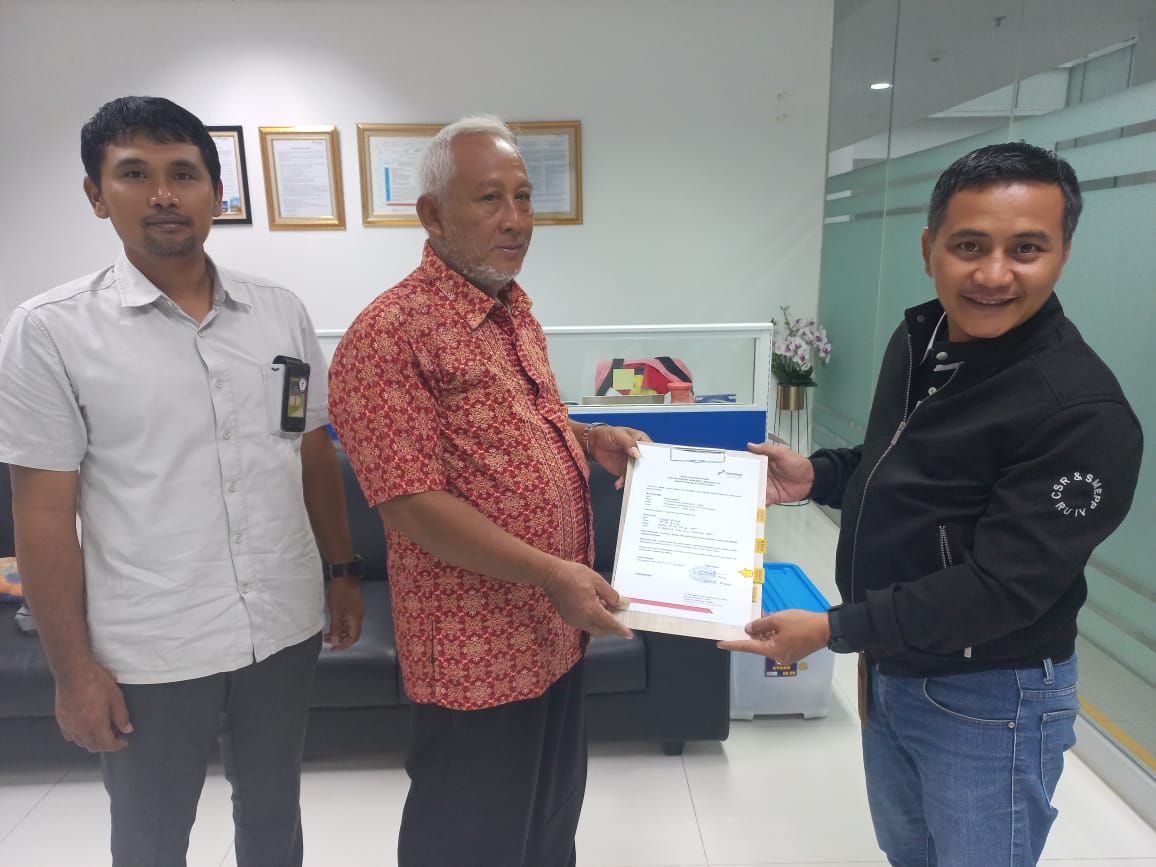 Warga di RT 02 RW 22, Donan Cilacap Tengah 