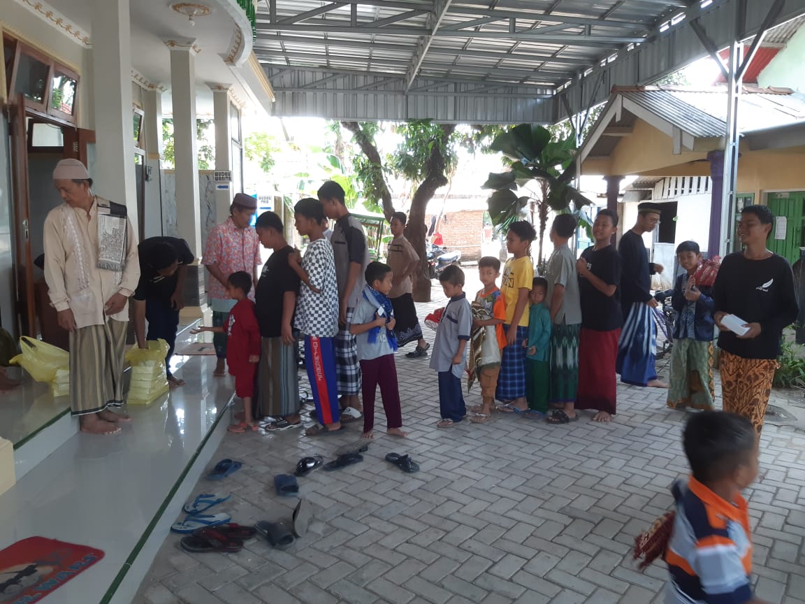 Remaja Masjid di sekitar Klinik An Nur 