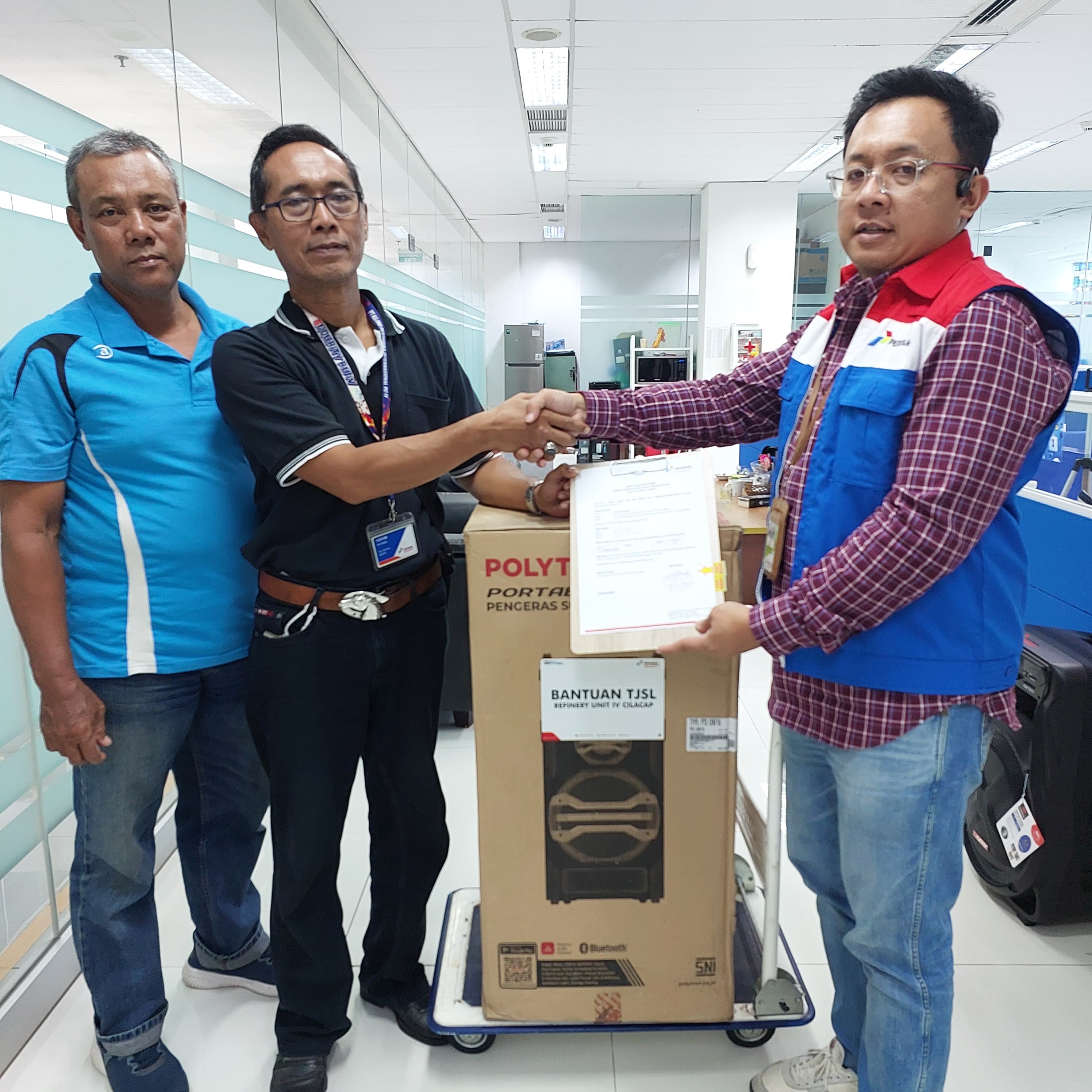 Warga RW 03, Lomanis