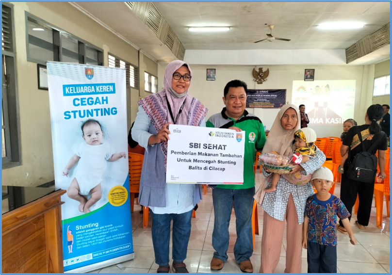 Masyarakat tidak mampu di kecamatan Cilacap Selatan, Cilacap Tengah, Cilacap Utara, Jeruklegi dan Kesugihan