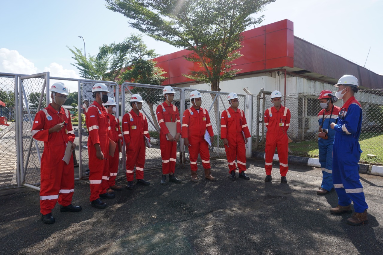 Warga Ring 1 FT Lomanis