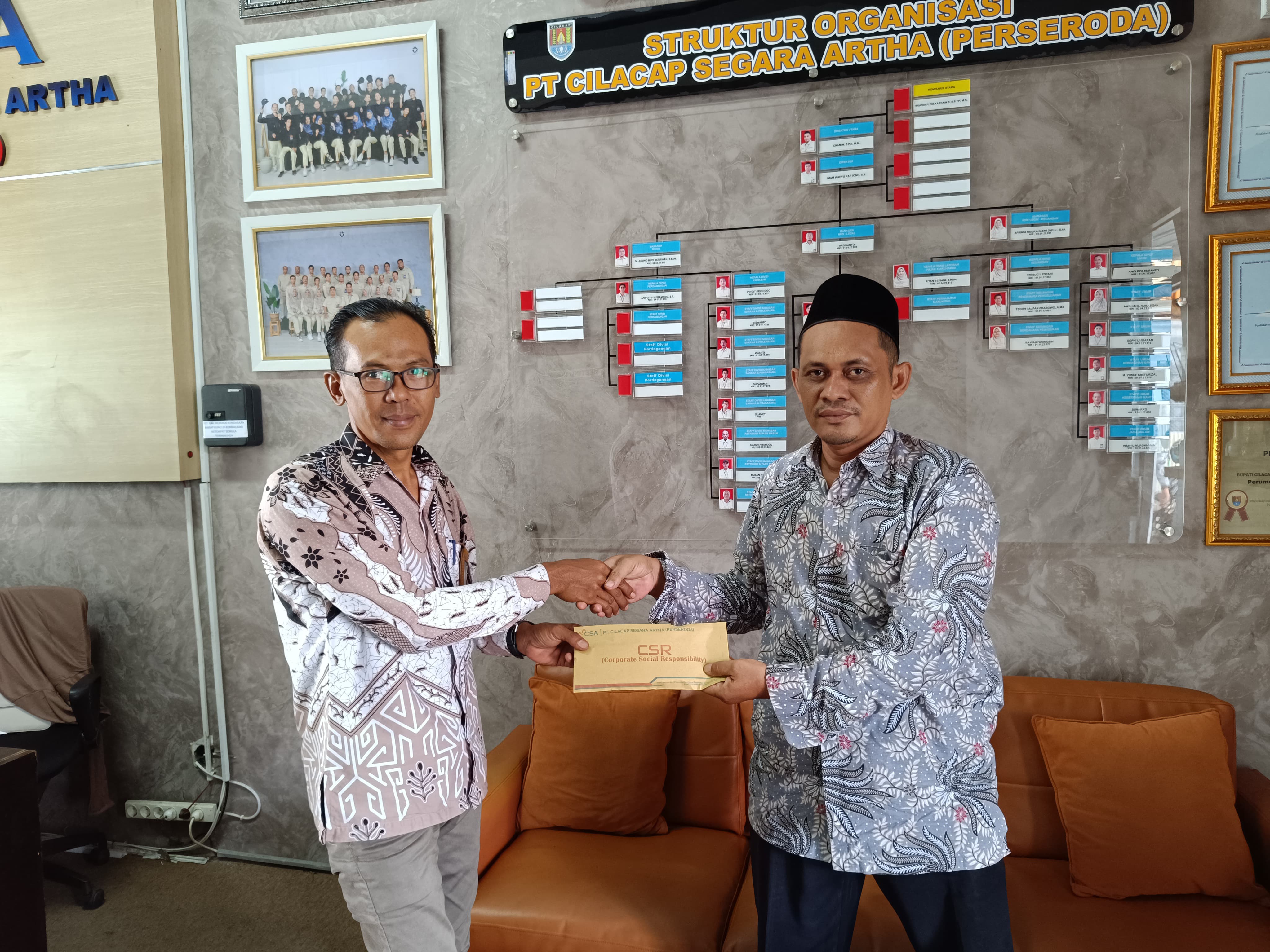 Musholla Ridlol Ilaah Karangsari Kecamatan Adipala Kabupaten Cilacap