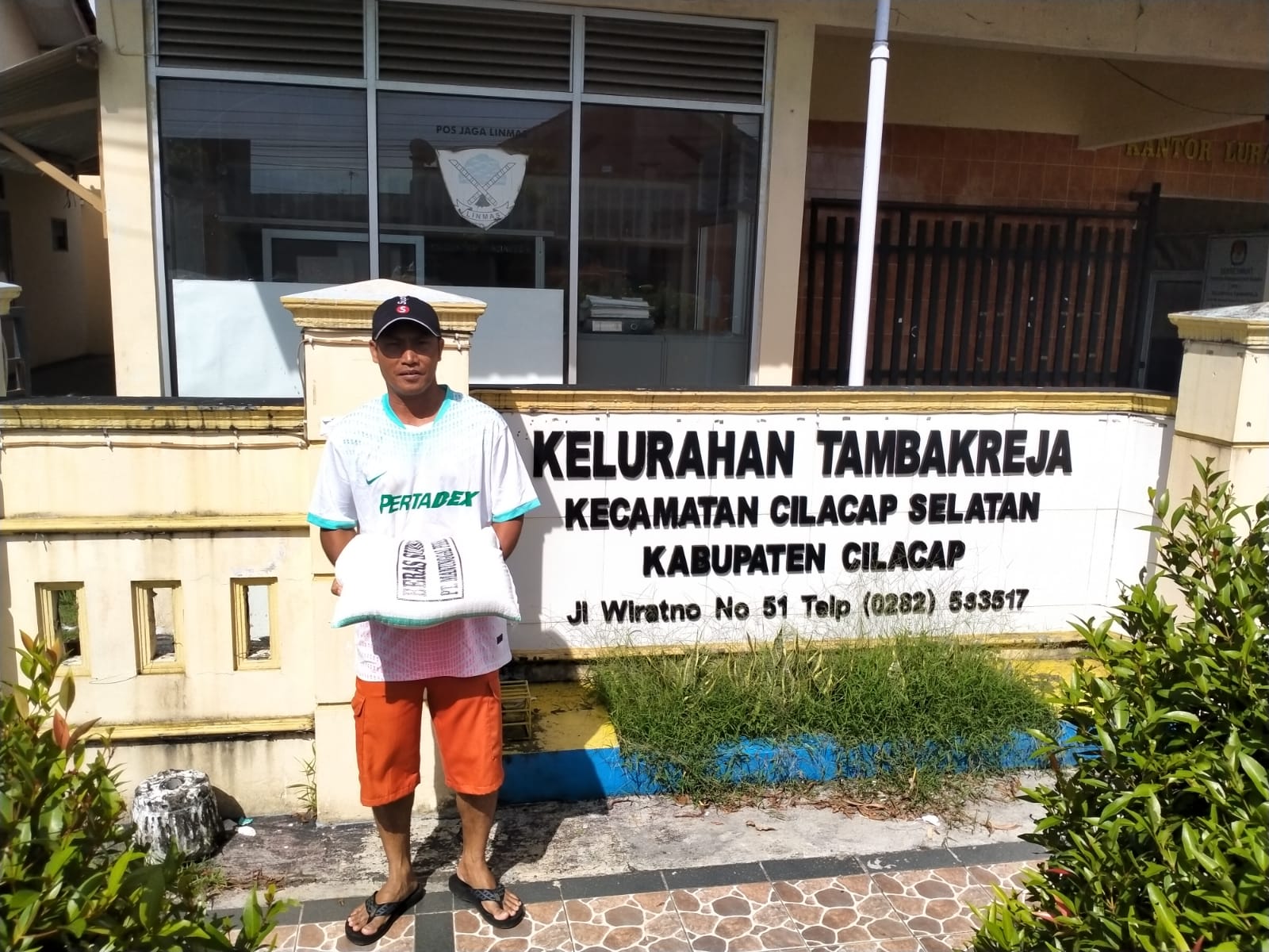 Masyarakat pra sejahtera di Kab. Cilacap