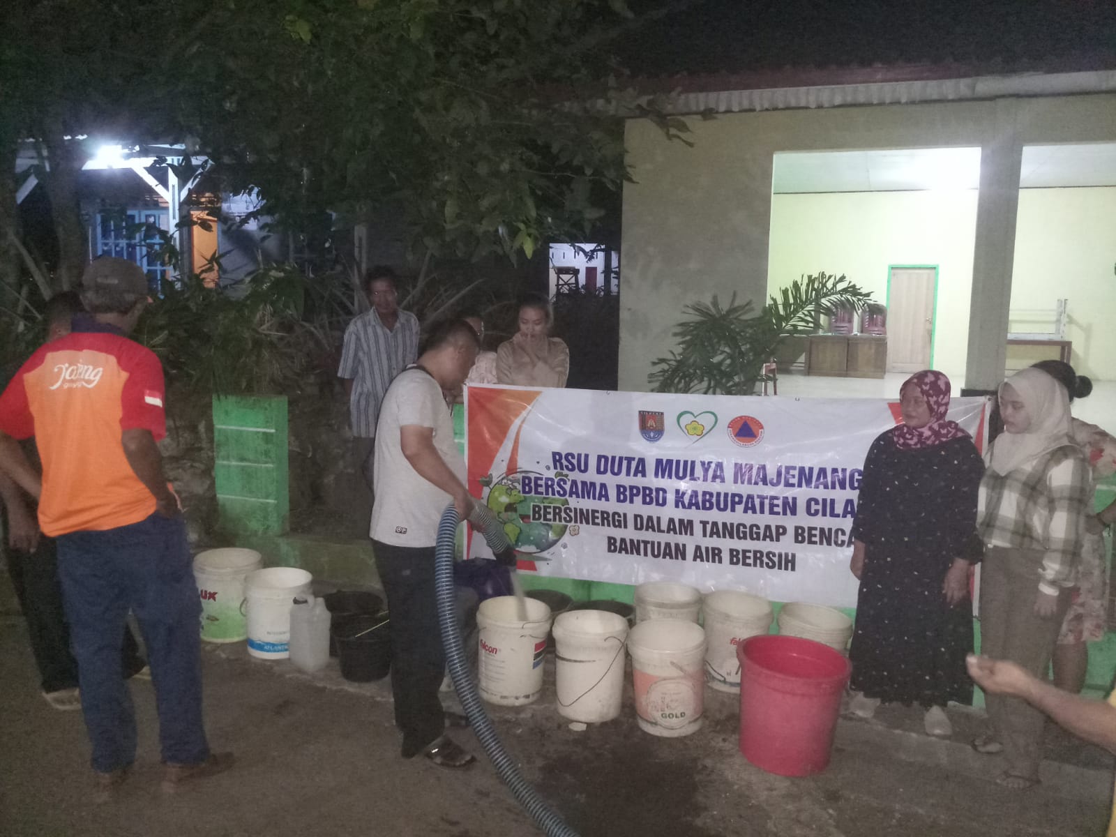 Masyarakat umum Dusun Ciraten RT 02 RW 01, RT 01 RW 02, RT 03 RW 01, Desa Matenggeng 
Dusun Cikukun Kecamatan Wanareja RT 01 dan RT 02 RW 01 Kecamatan Dayeuhluhur