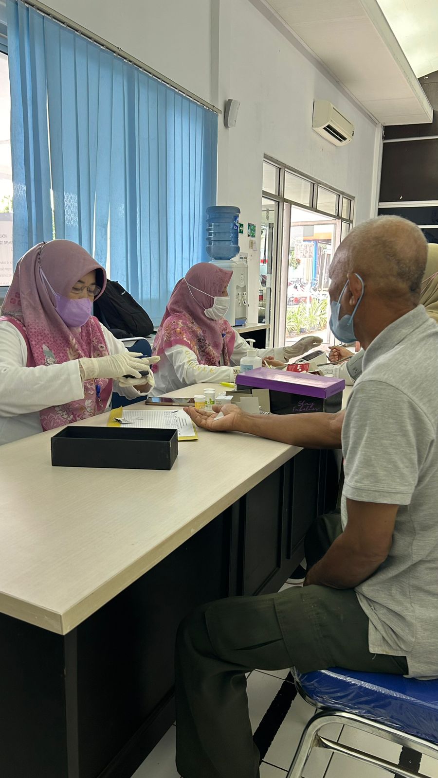 100 orang lanjut usia di Kelurahan Donan Kec. Cilacap Tengah