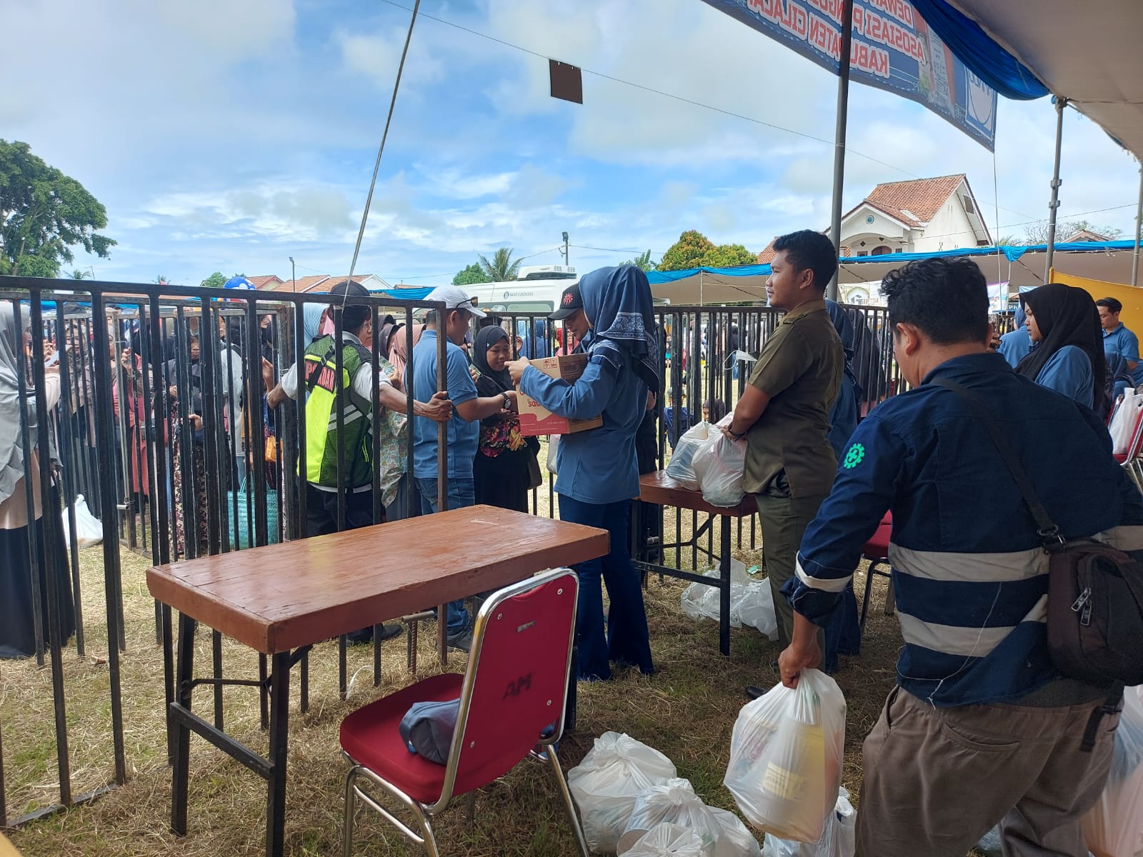 Masyarakat kurang mampu di Kab. Cilacap