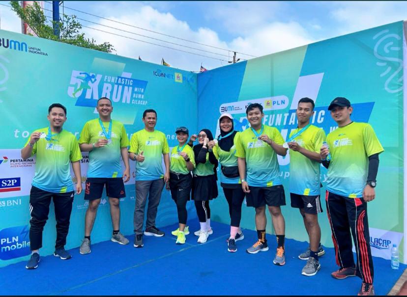 Panitia kegiatan Funtastic Run Cilacap 2024