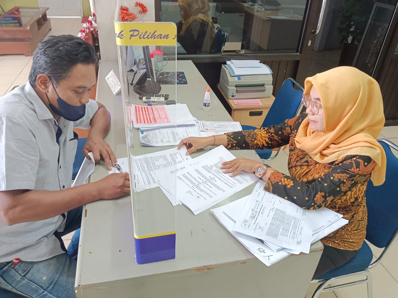 Masjid baitl Muminin Desa Kebon Manis Kecamatan Cilacap Utara