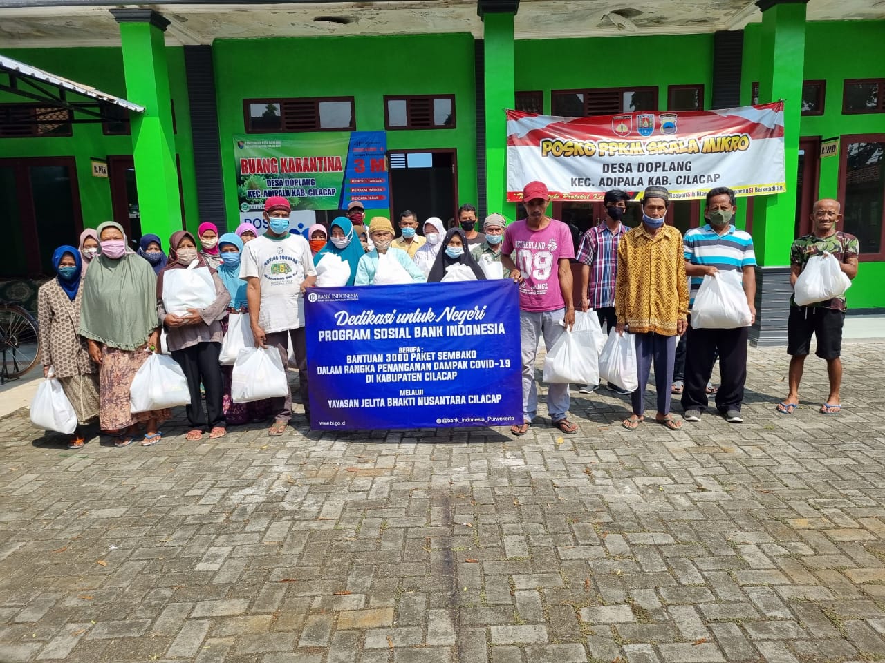 Masyarakat Kab. Cilacap melalui YayasanJelita Bhakti Nusantara