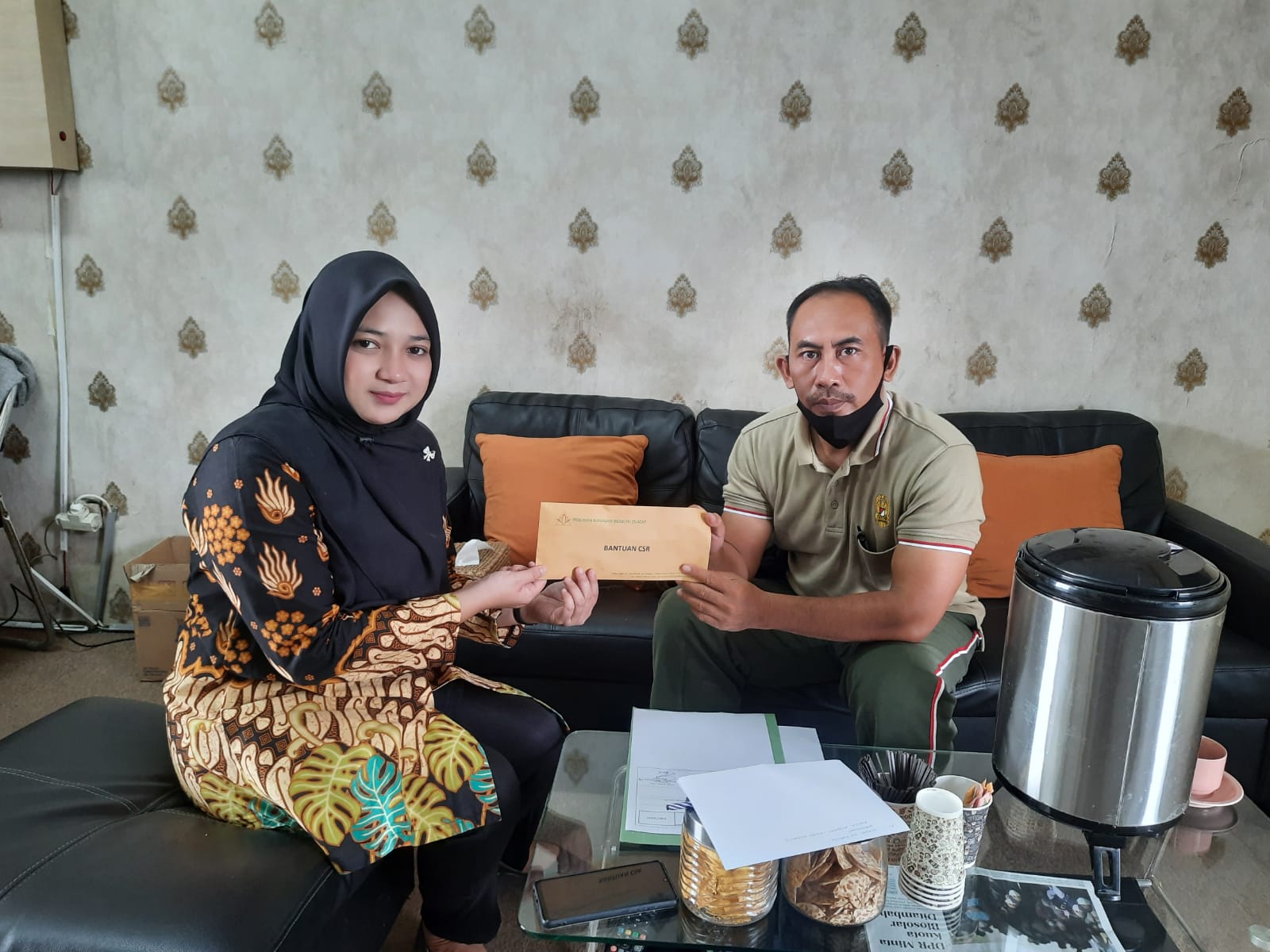 Komando resor militer 071/wijayakusuma komando distrik militer 0703