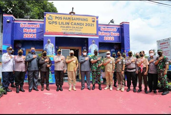 Pembuatan pos pam Natal 2021 serta Tahun Baru 2022 dan Penegakan Prokes Covid 19