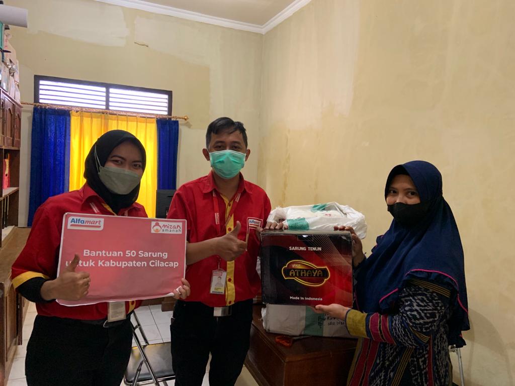 Kantor Desa Adipala Cilacap