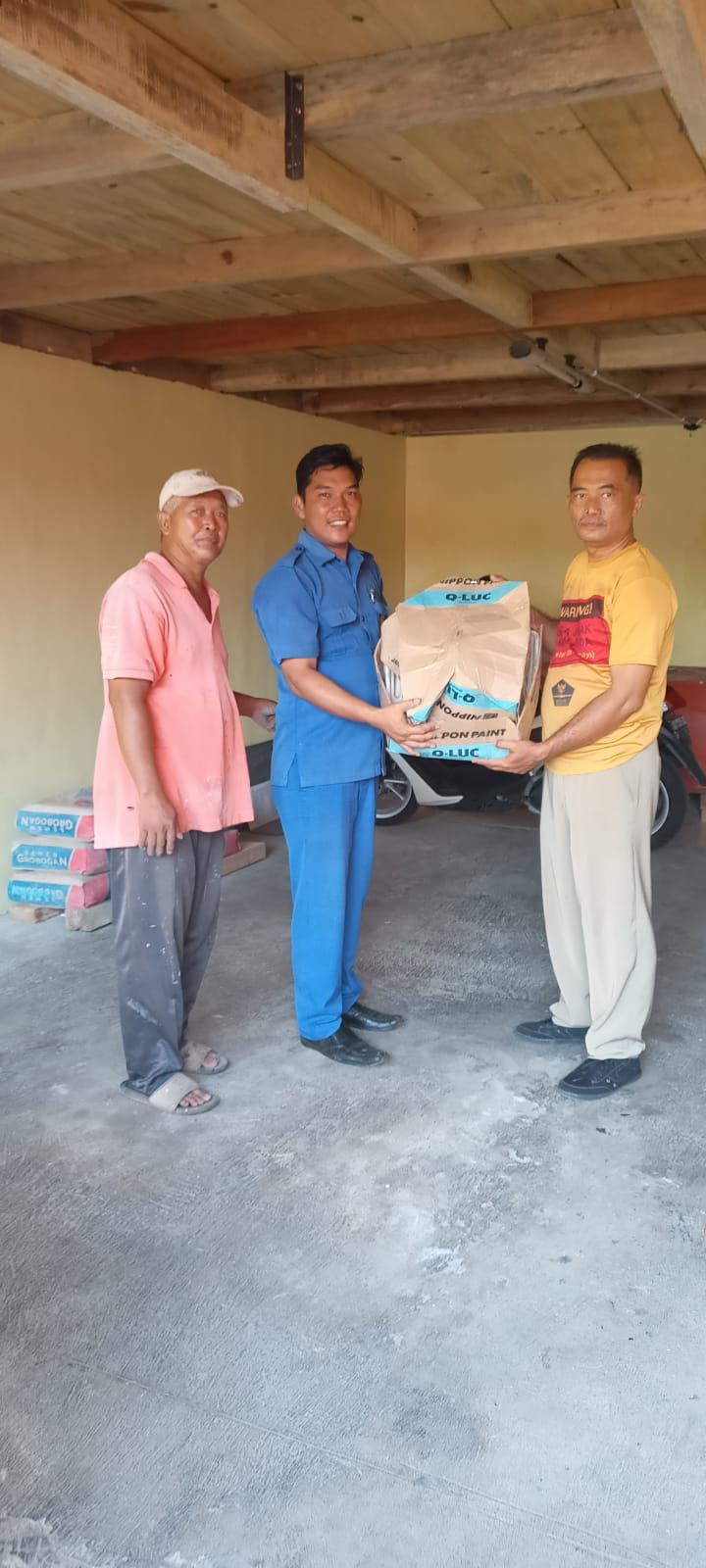 Jalan setapak Rw IV Kelurahan Donan