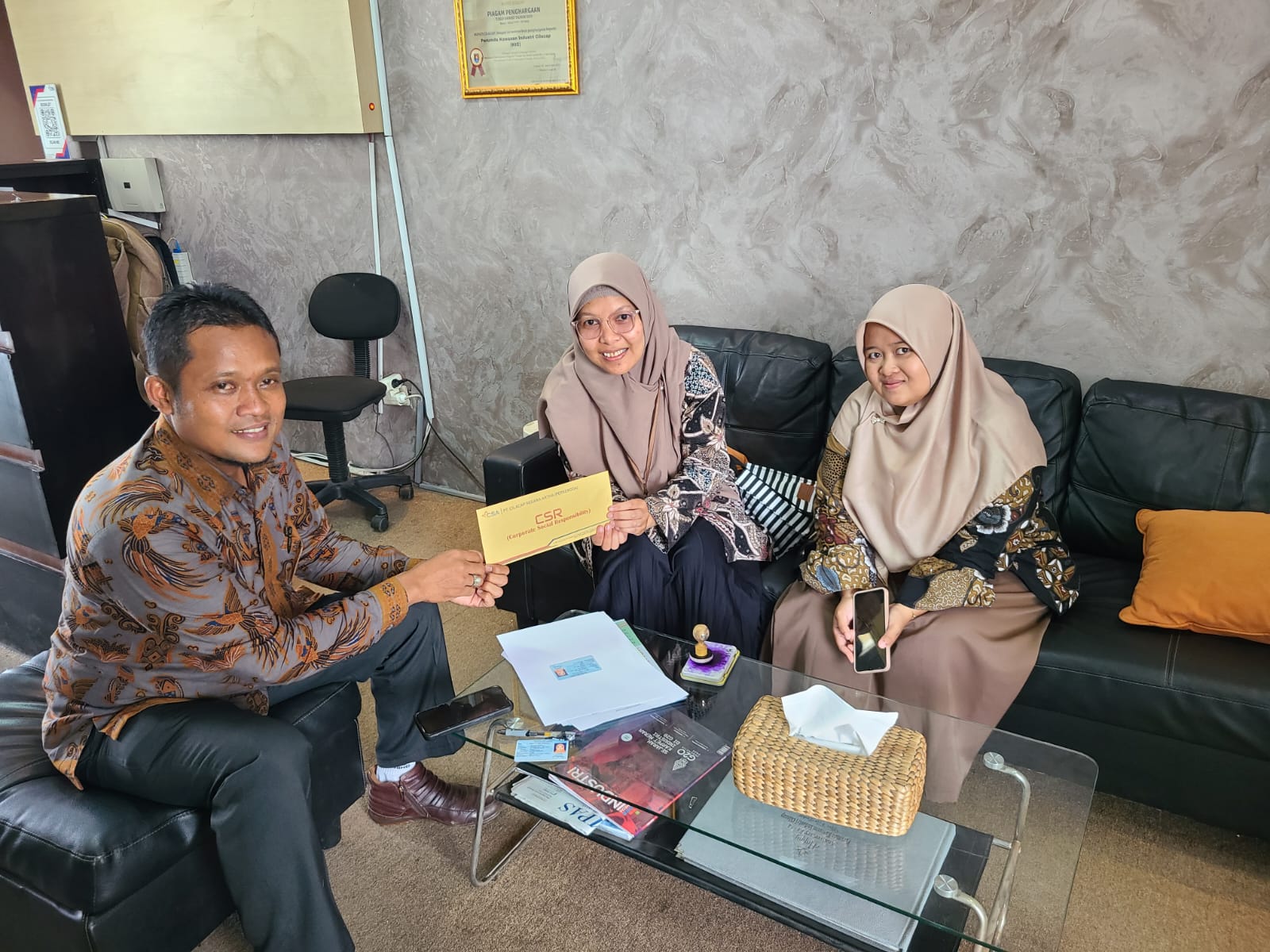 SMP ISLAM AL - AZHAR 15 CILACAP