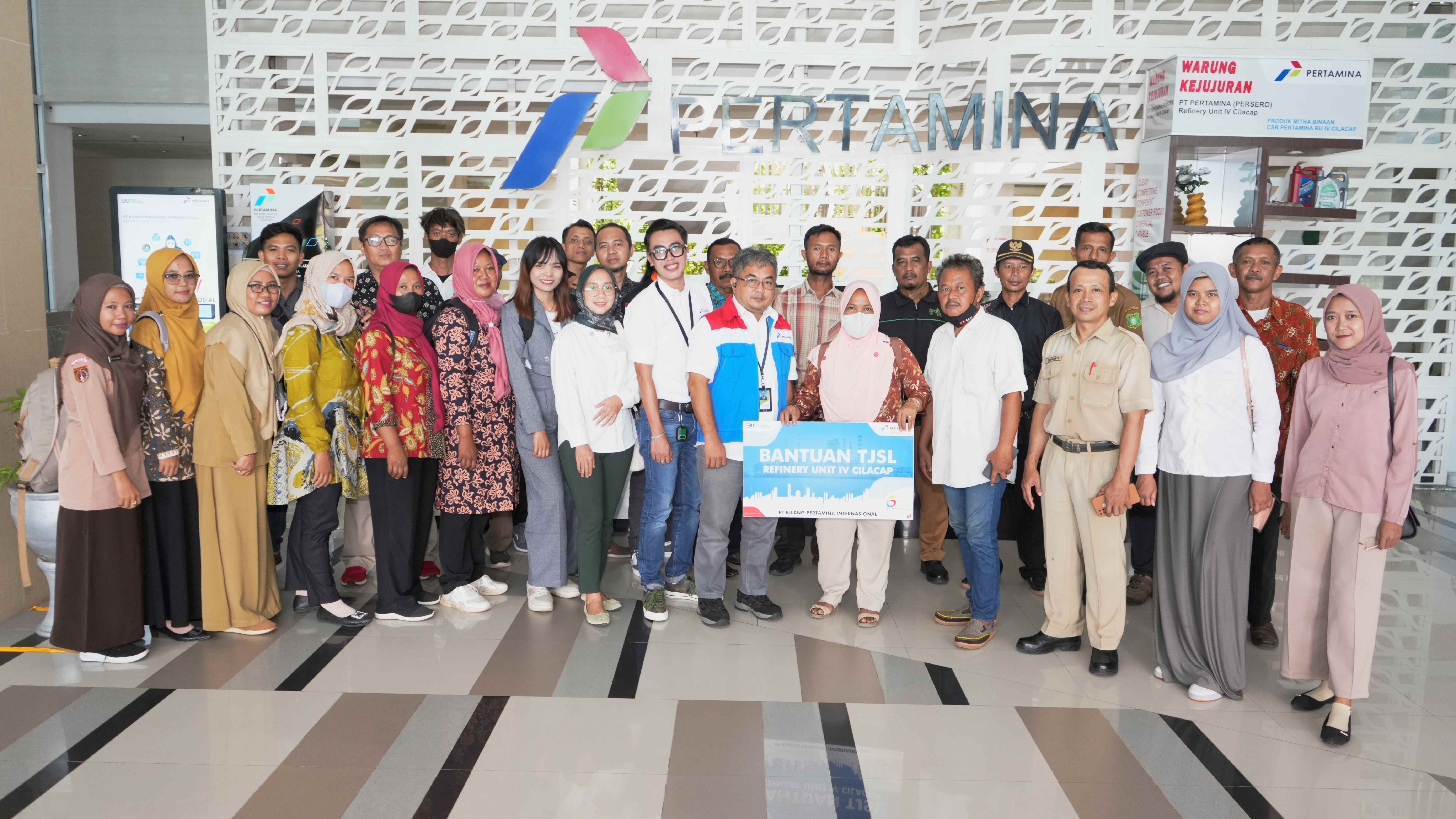 masyarakat tidak mampu di wilayah Kabupaten Cilacap 