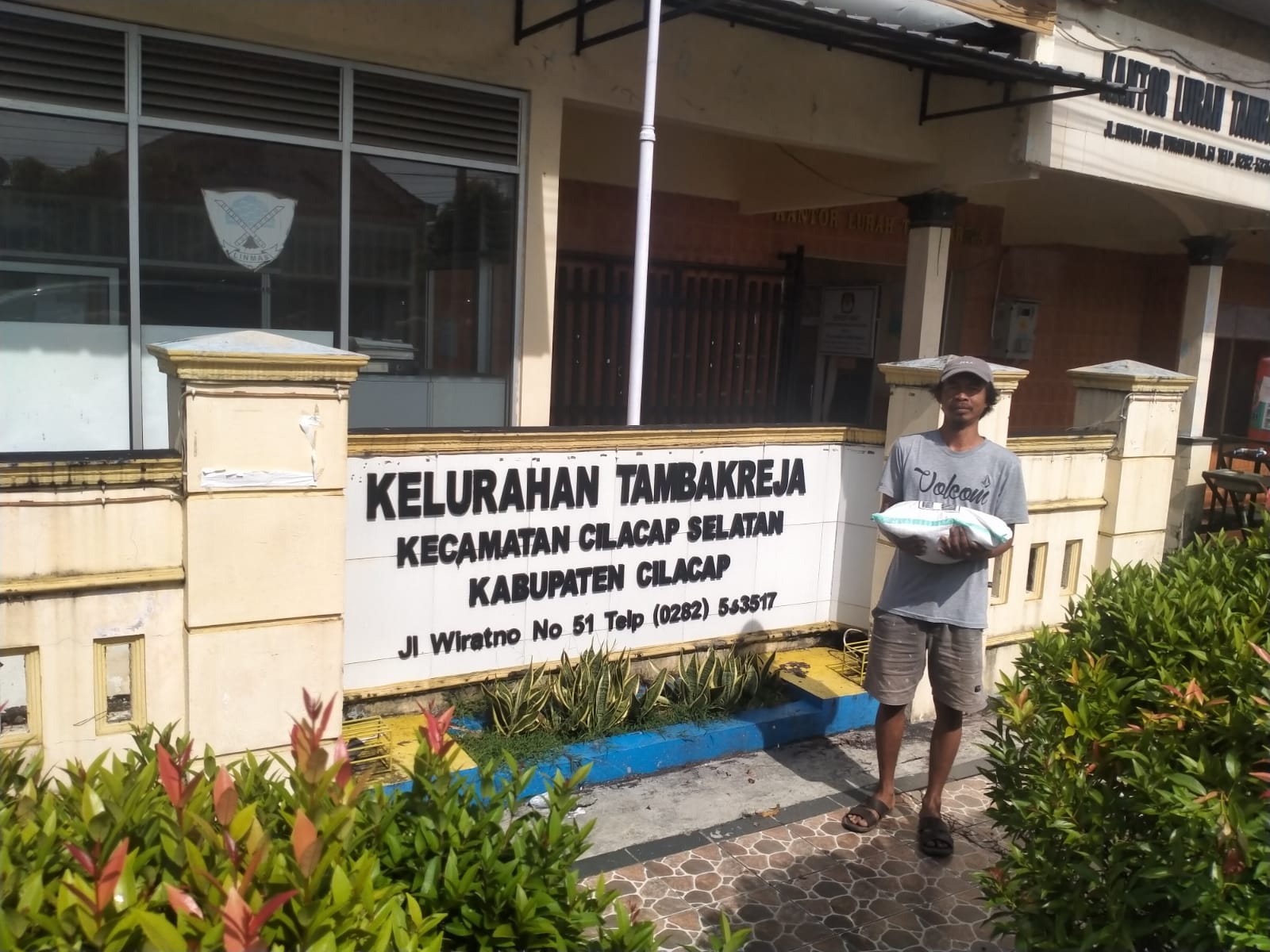 Masyarakat pra sejahtera di Kab. Cilacap