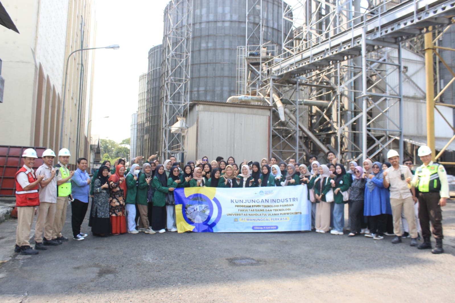 MAHASISWA UNIVERSITAS NADHATUL ULAMA PURWOKERTO