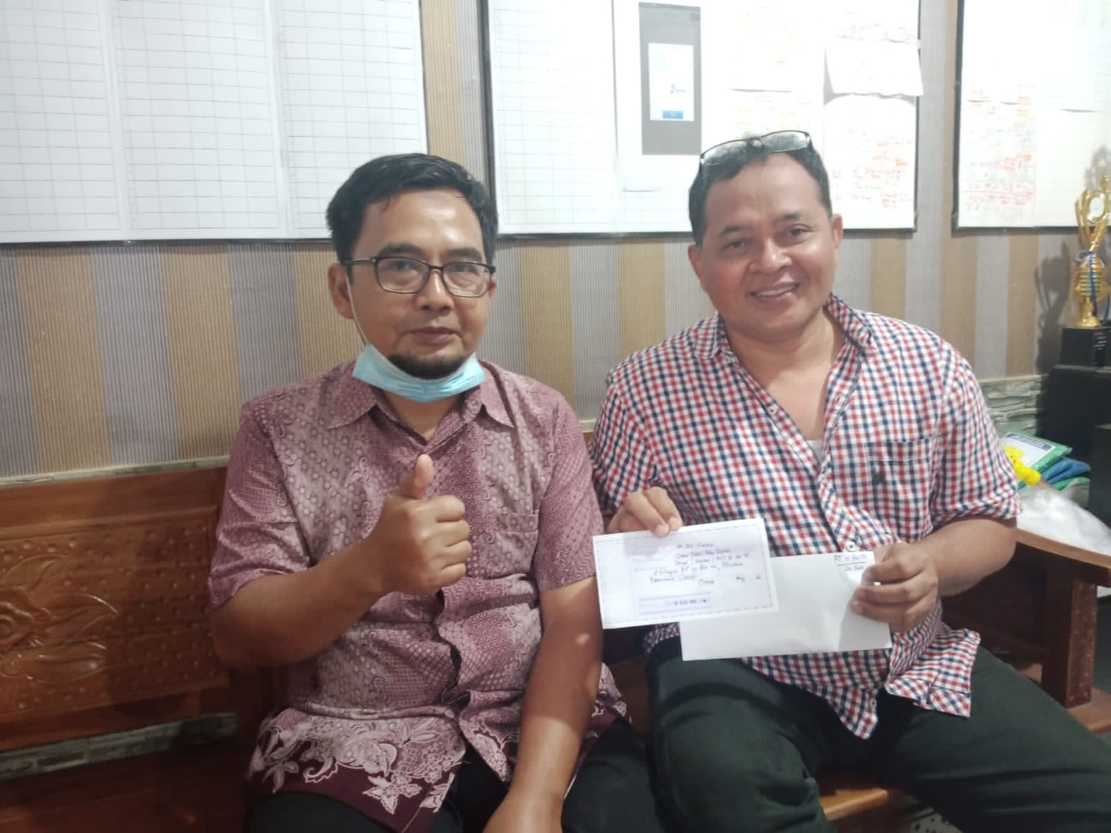 Masyarakat RT 01 RW 04, KEL. Gunung Simping