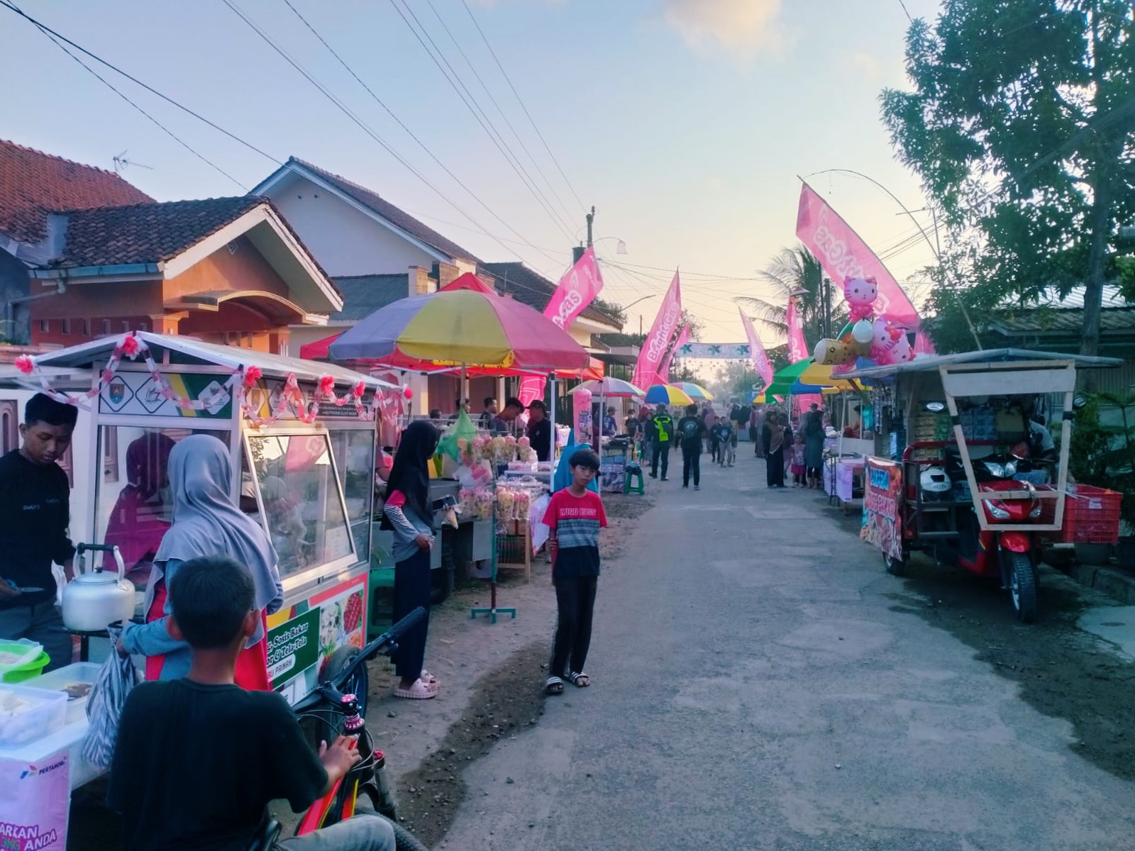 UMKM Seriping dan Keripik Tempe Jl. Angsana Kelurahan Tritih Kulon Kecamatan Cilacap Utara