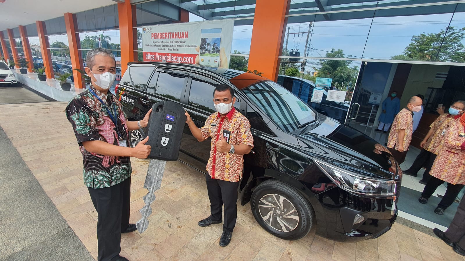 Dukungan Mobil Untuk RSUD Cilacap