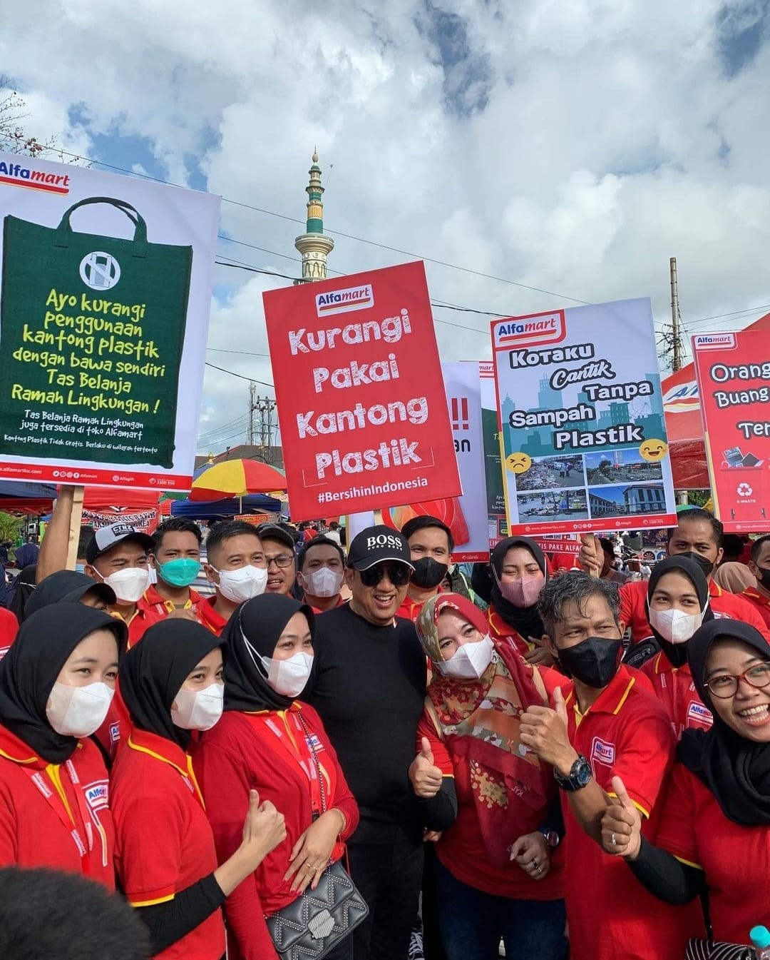 Warga Kabupaten Cilacap