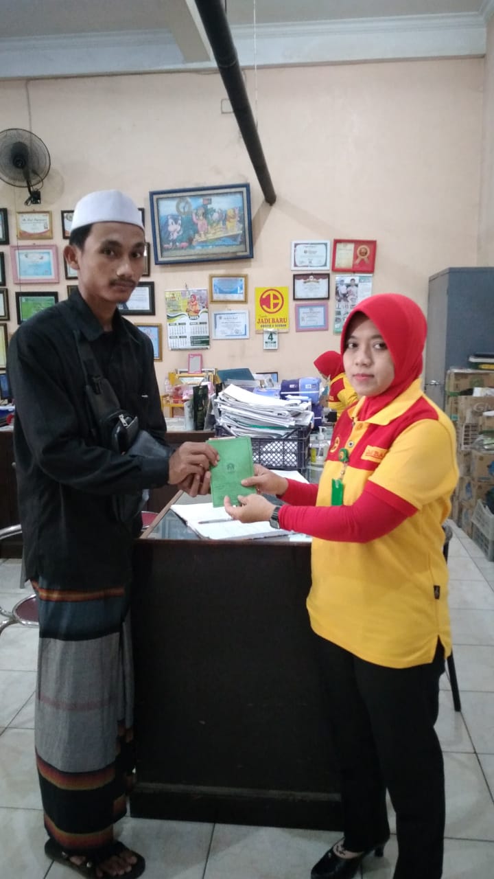 PONDOK PESANTREN AL-MUKHTAR